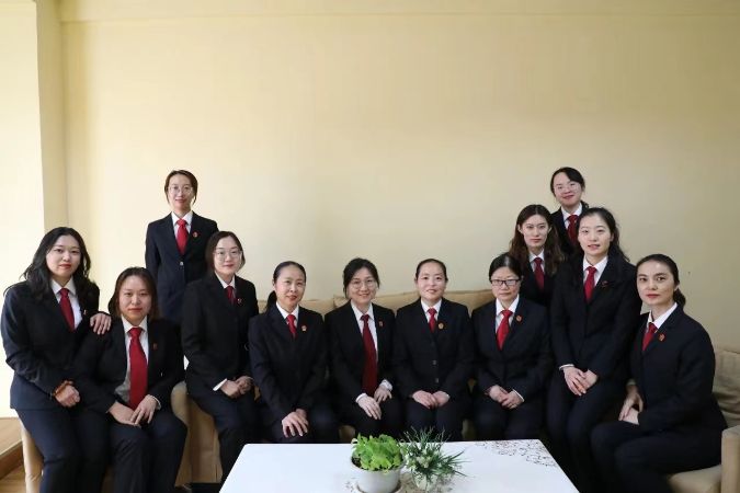 丹桂女子法官团队
